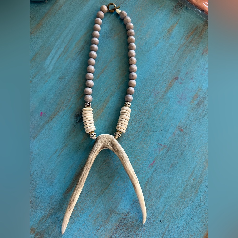 Anchor Beads antler necklace